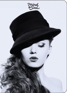 Вирджиния (твердая обложка с резинкой, 100х140 мм)