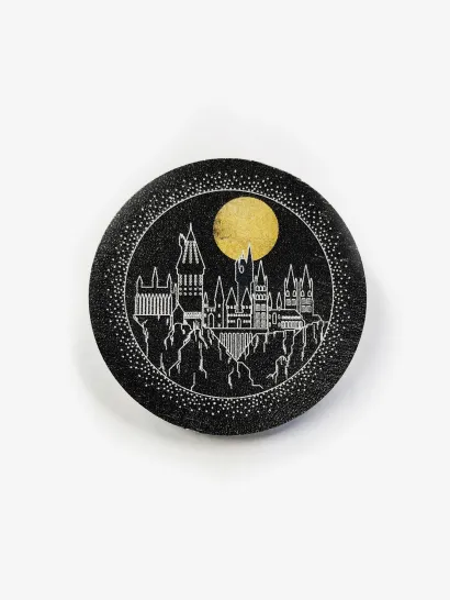 Обложка Деревянный значок. Хогвартс 